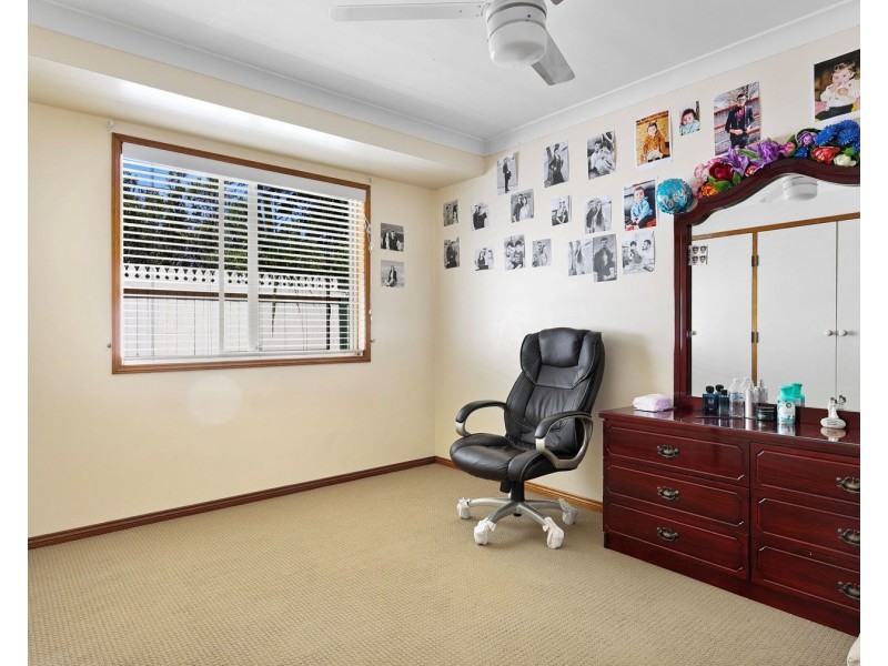 2/416 West Street, Kearneys Spring QLD 4350