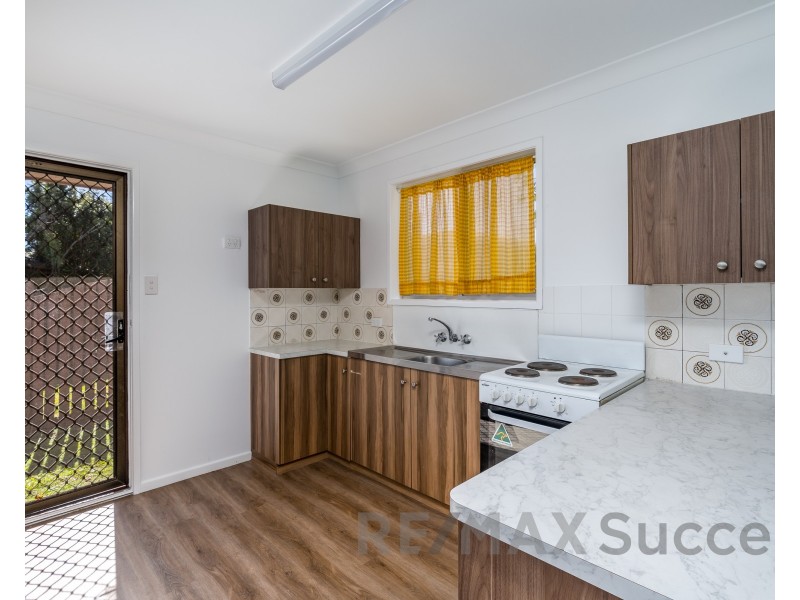 2/378 Hume Street, Centenary Heights QLD 4350