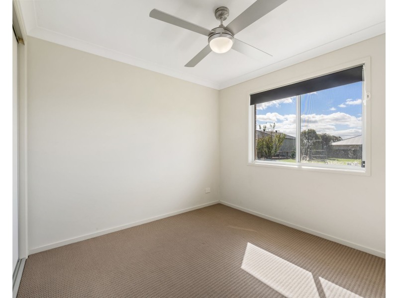 28 Phipps Drive, Meringandan West QLD 4352