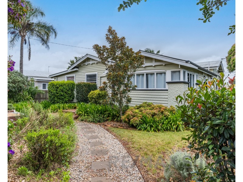 131 Taylor Street, Newtown QLD 4350