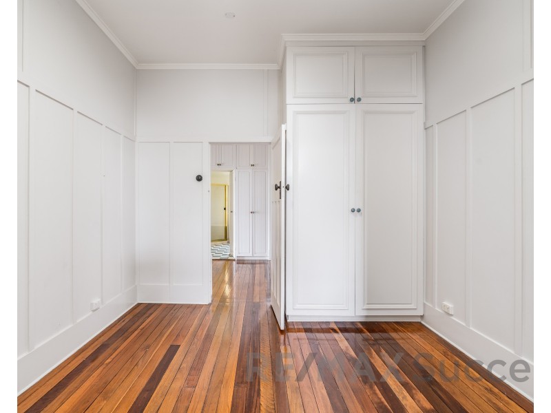 131 Taylor Street, Newtown QLD 4350