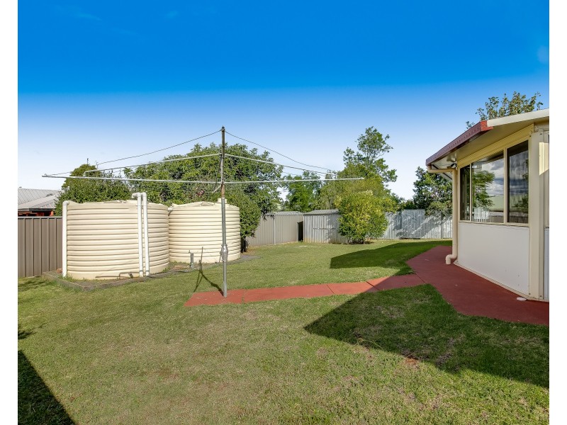 26 Broadfoot Street, Kearneys Spring QLD 4350