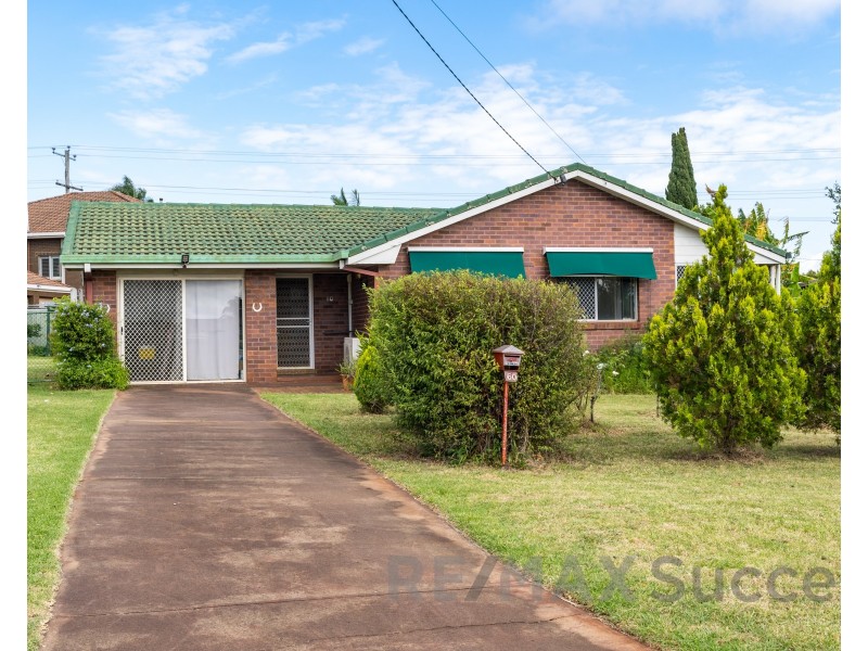 60 Jennifer Crescent, Darling Heights QLD 4350