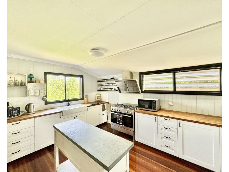 257 Gatton Esk Road, Adare QLD 4343