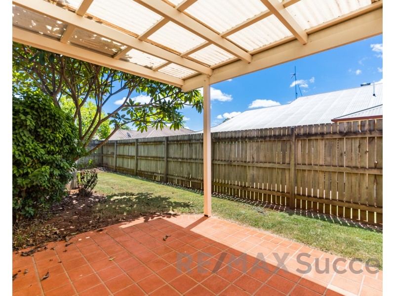 4 Audrey Court, Middle Ridge QLD 4350