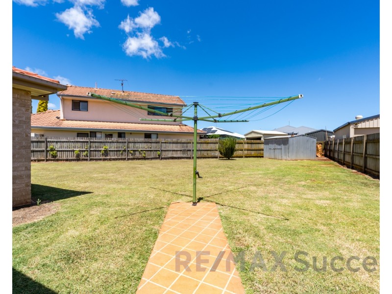 4 Audrey Court, Middle Ridge QLD 4350