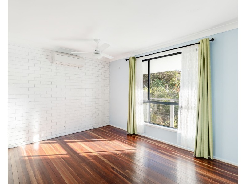 10 Skyline Drive, Blue Mountain Heights QLD 4350