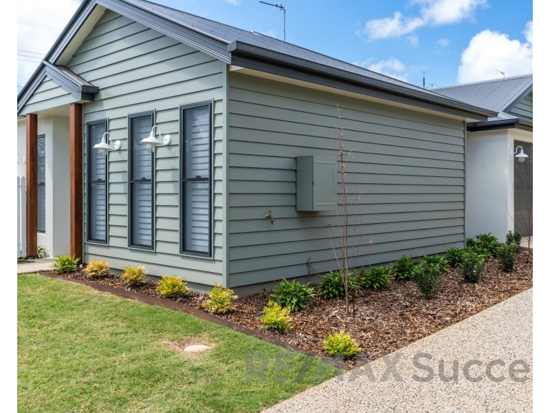 1/4 Seaton Street, South Toowoomba QLD 4350