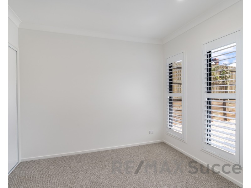 2/4 Seaton Street, South Toowoomba QLD 4350