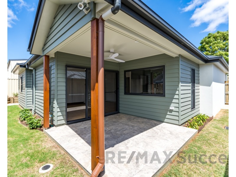 2/4 Seaton Street, South Toowoomba QLD 4350