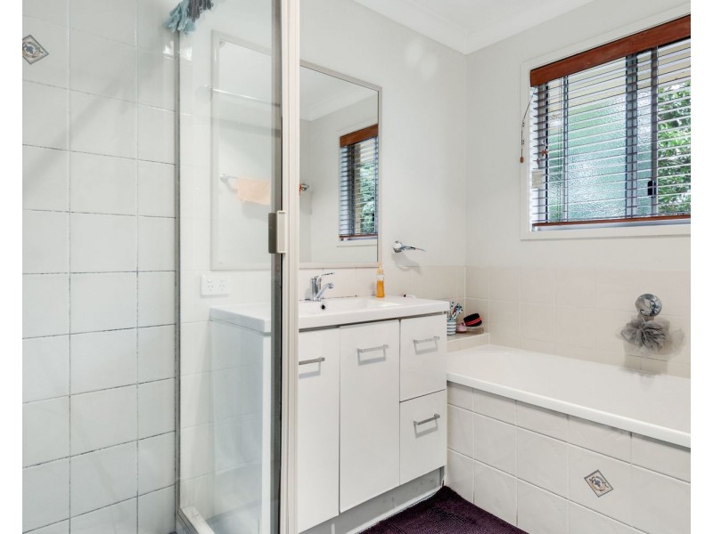 16 Jack Street, Darling Heights QLD 4350