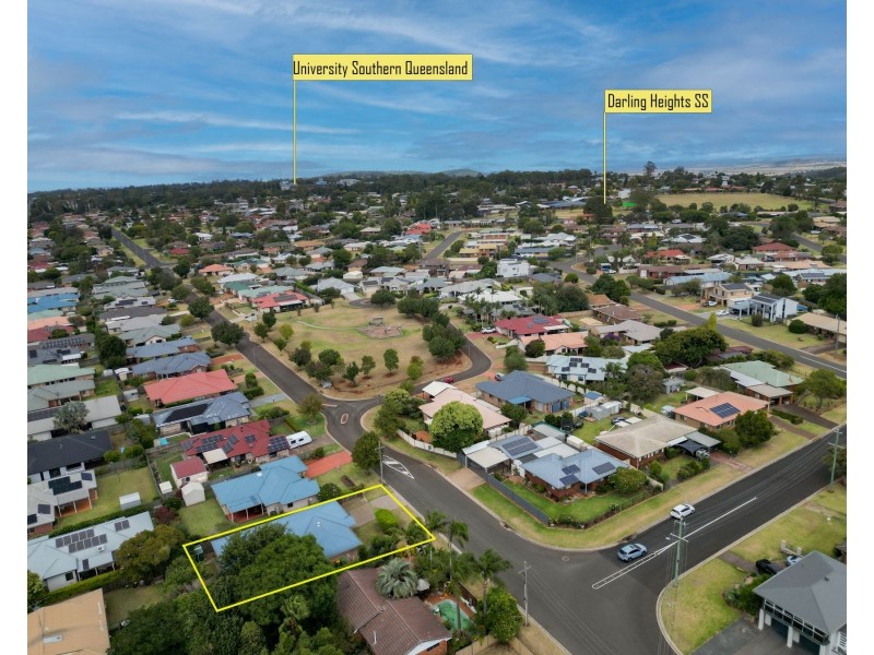16 Jack Street, Darling Heights QLD 4350