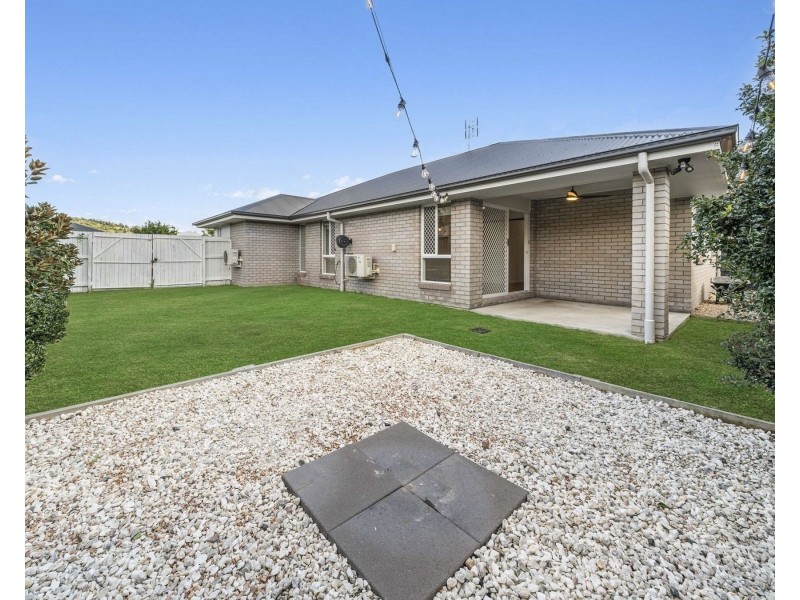 23 Hastings Avenue, Plainland QLD 4341