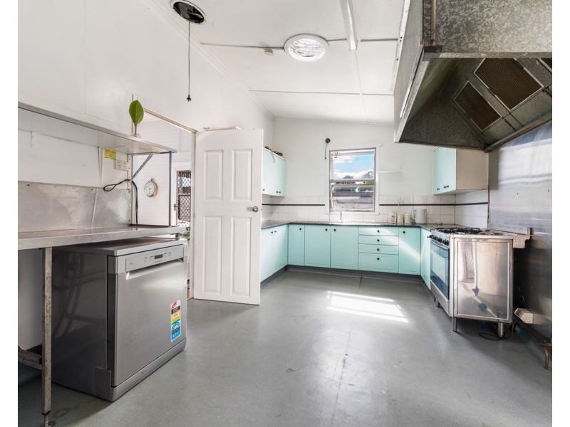 3 Penfolds Road, Murphys Creek QLD 4352