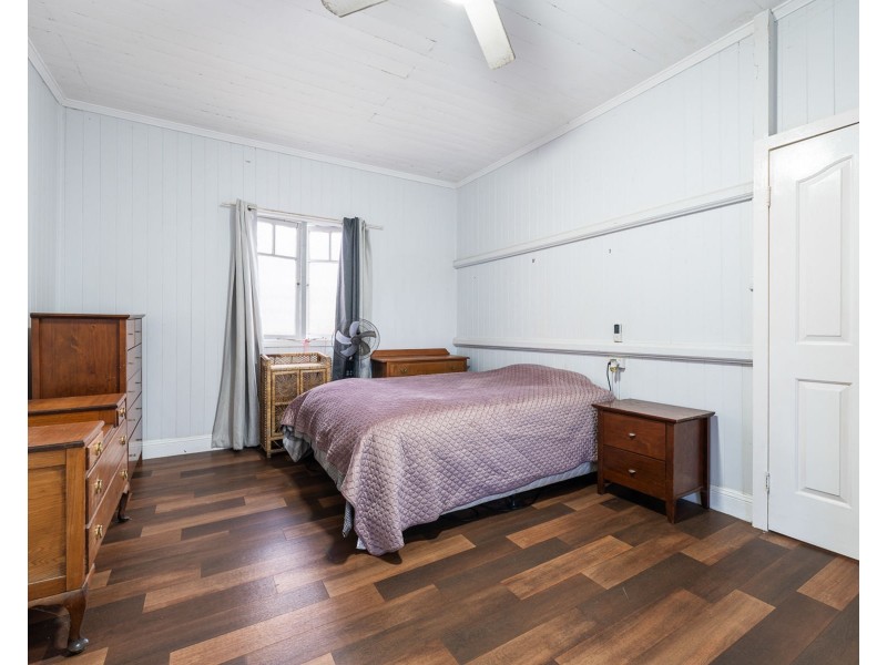 3 Penfolds Road, Murphys Creek QLD 4352