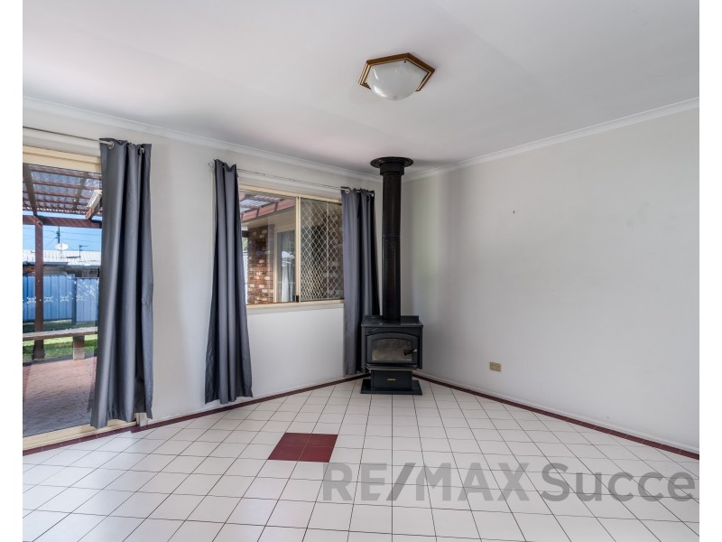 18 Cressbrook Court, Newtown QLD 4350