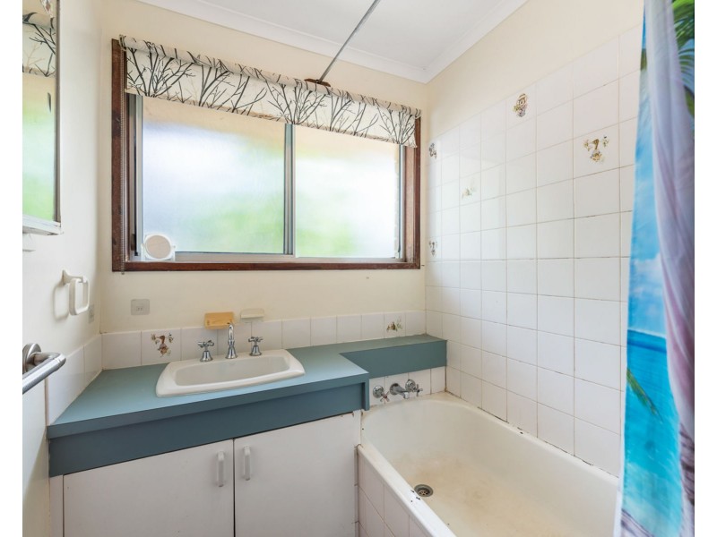 15 Railway Street, Helidon QLD 4344