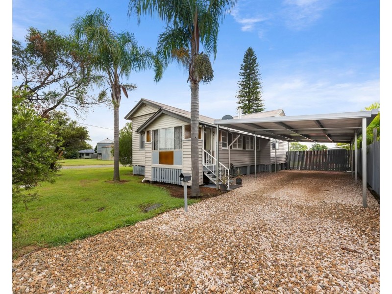 10 Robert Street, Forest Hill QLD 4342