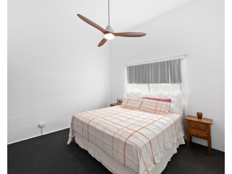 10 Robert Street, Forest Hill QLD 4342
