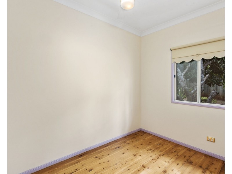 58 Hogg Street, Rockville QLD 4350