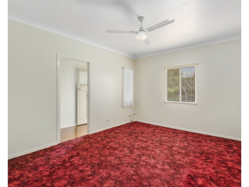 58 Hogg Street, Rockville QLD 4350