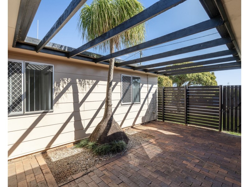 610 Greenwattle Street, Newtown QLD 4350