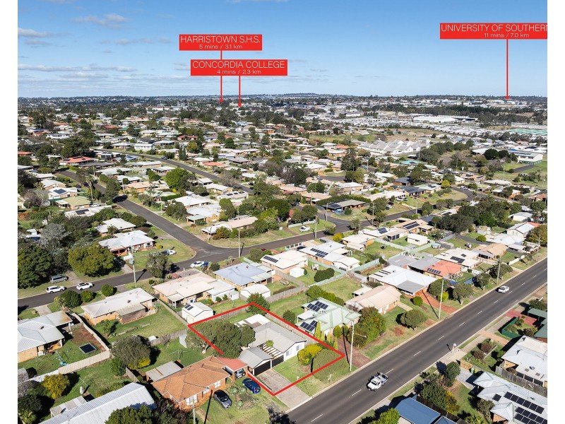 610 Greenwattle Street, Newtown QLD 4350