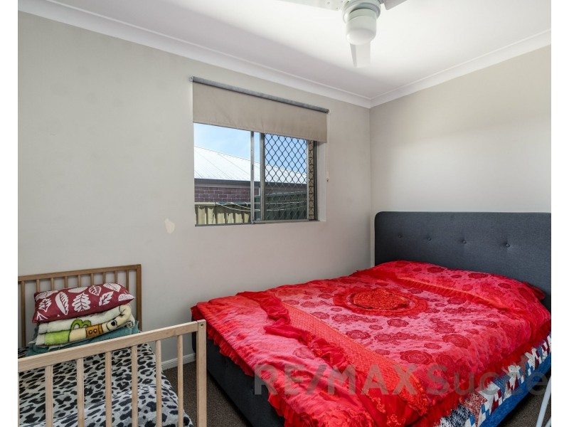 2/235a South Street, South Toowoomba QLD 4350