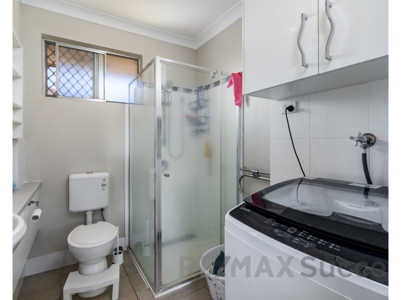 2/235a South Street, South Toowoomba QLD 4350