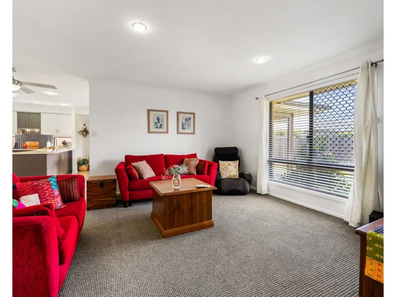 14 Vinnicombe Street, Kearneys Spring QLD 4350