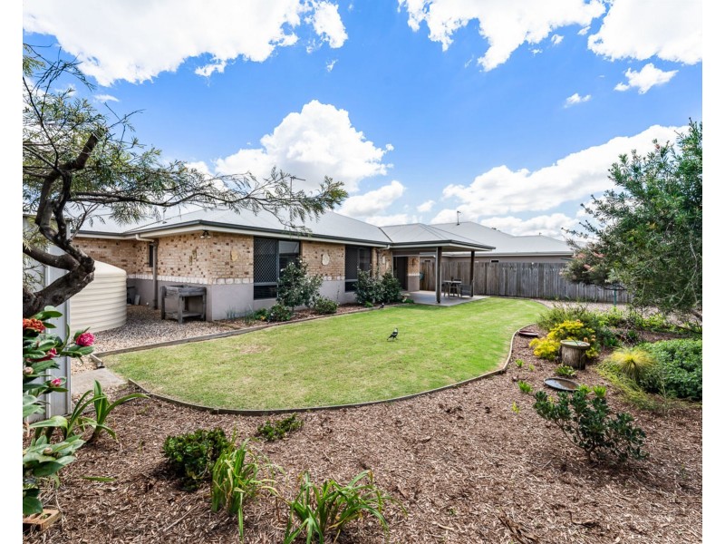 14 Vinnicombe Street, Kearneys Spring QLD 4350