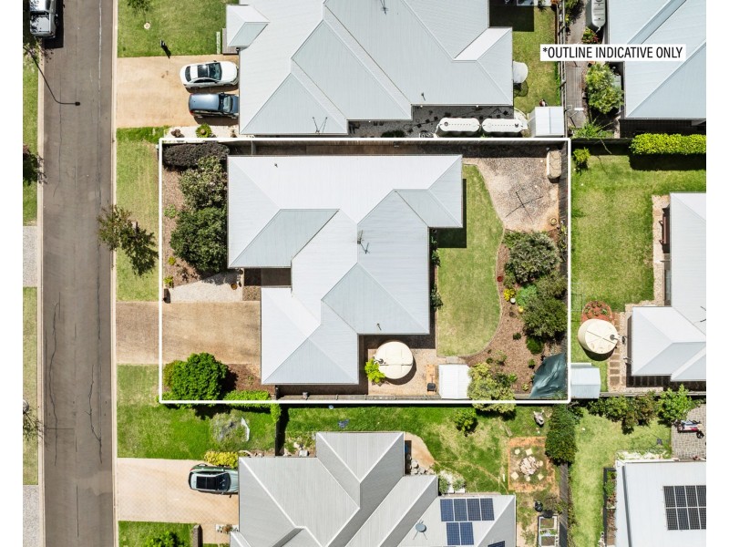 14 Vinnicombe Street, Kearneys Spring QLD 4350