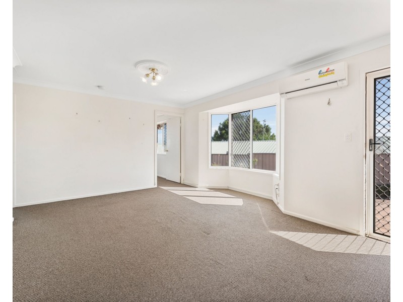 1/3 Quinlan Court, Darling Heights QLD 4350