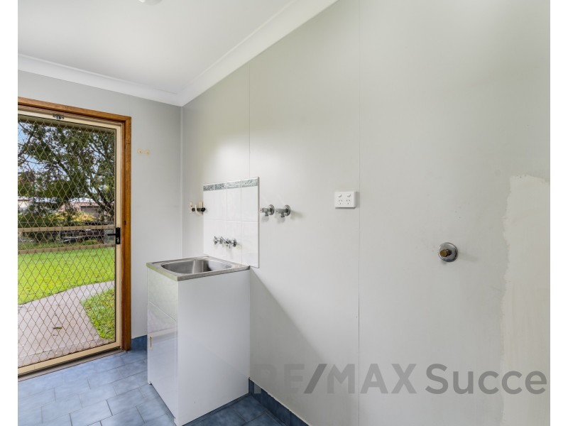 6 Blue Gum Drive, Highfields QLD 4352