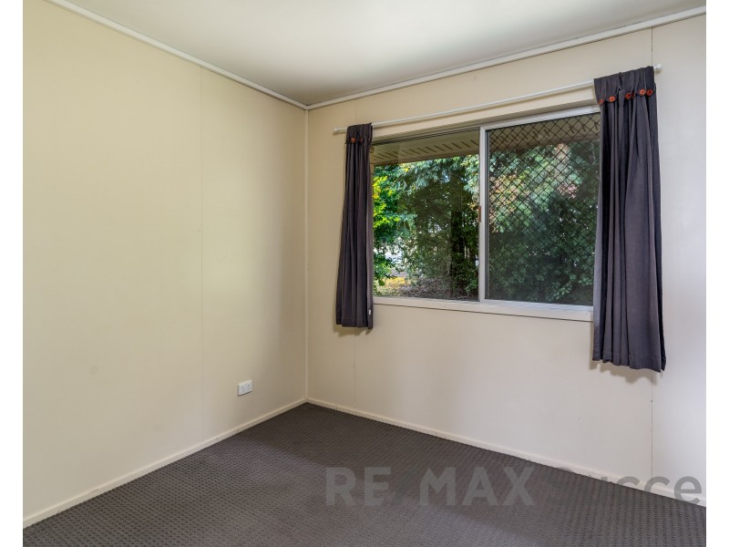 7 Kenora Court, Rockville QLD 4350