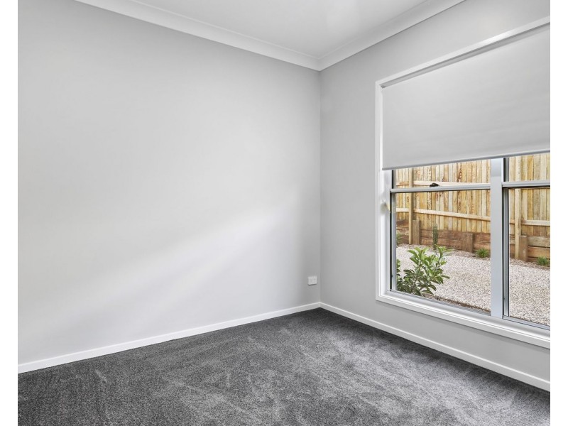 14 Heather Street, Kearneys Spring QLD 4350