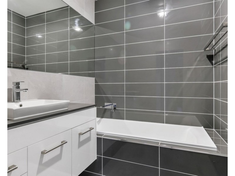 14 Heather Street, Kearneys Spring QLD 4350