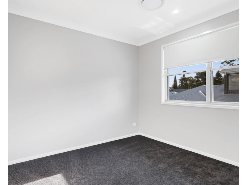 14 Heather Street, Kearneys Spring QLD 4350