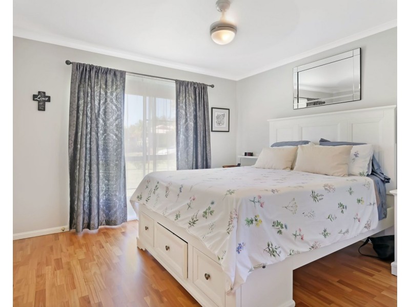 20 Isaac Street, Westbrook QLD 4350
