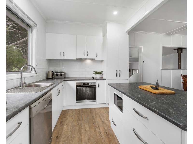 21 Daher Street, Goombungee QLD 4354