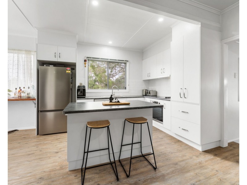 21 Daher Street, Goombungee QLD 4354