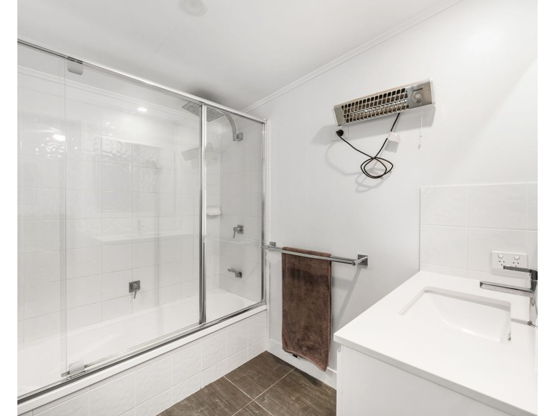 21 Daher Street, Goombungee QLD 4354