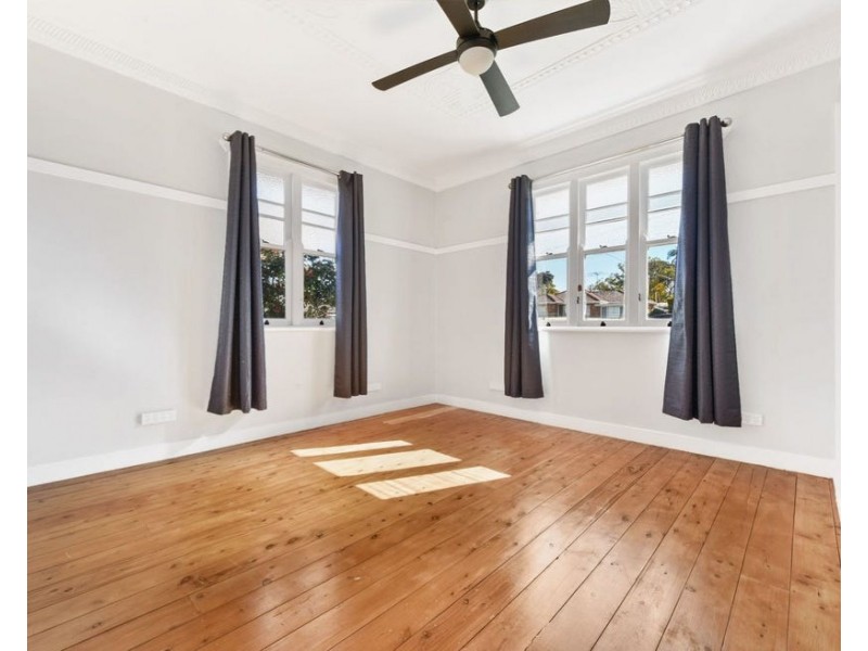 12a Goodwood Street, Newtown QLD 4350