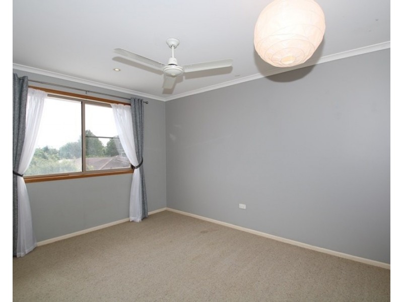 9 Wiemers Crescent, Centenary Heights QLD 4350