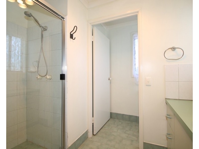 9 Wiemers Crescent, Centenary Heights QLD 4350