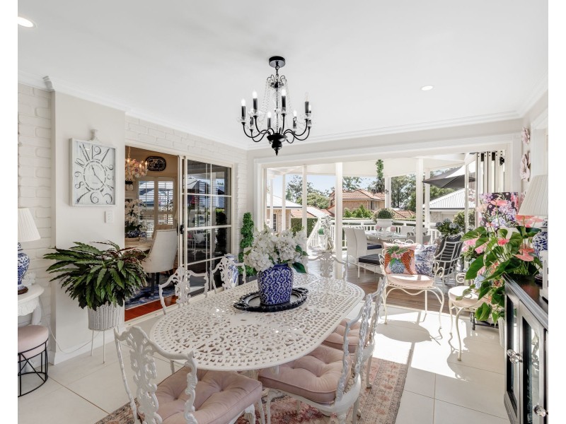 1 Spring Garden Court, Middle Ridge QLD 4350