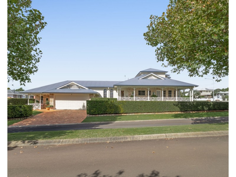 1 Spring Garden Court, Middle Ridge QLD 4350