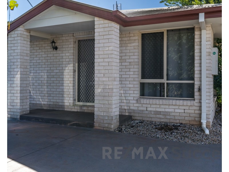 1/8 Link Street, North Toowoomba QLD 4350