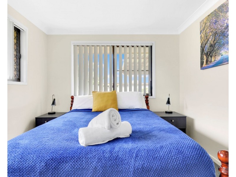 12 Jennifer Crescent, Darling Heights QLD 4350