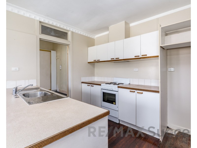 2/161 North Street, Rockville QLD 4350